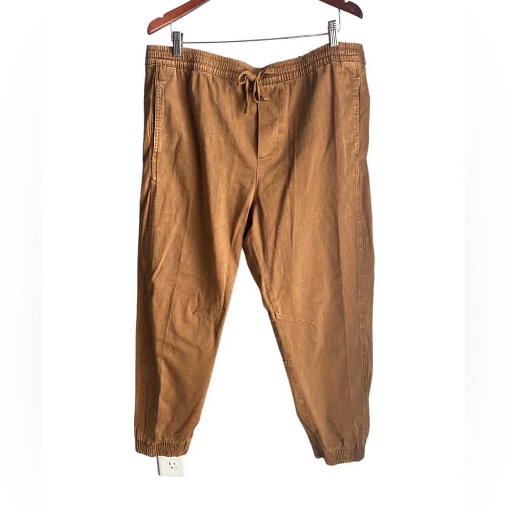 No Boundaries NWT Men’s Casual Joggers